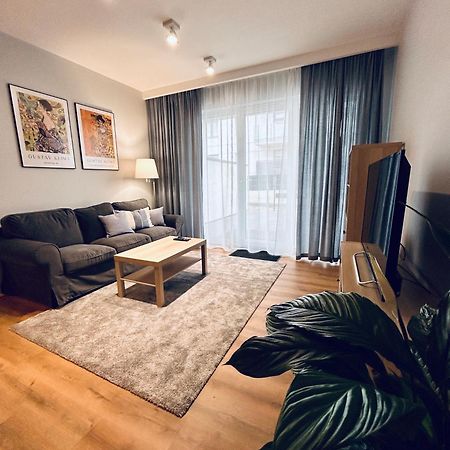 Boleslaviaapartments - Apartament Merci 4, Private Parking Free, Air Condition Boleslawiec  Dış mekan fotoğraf
