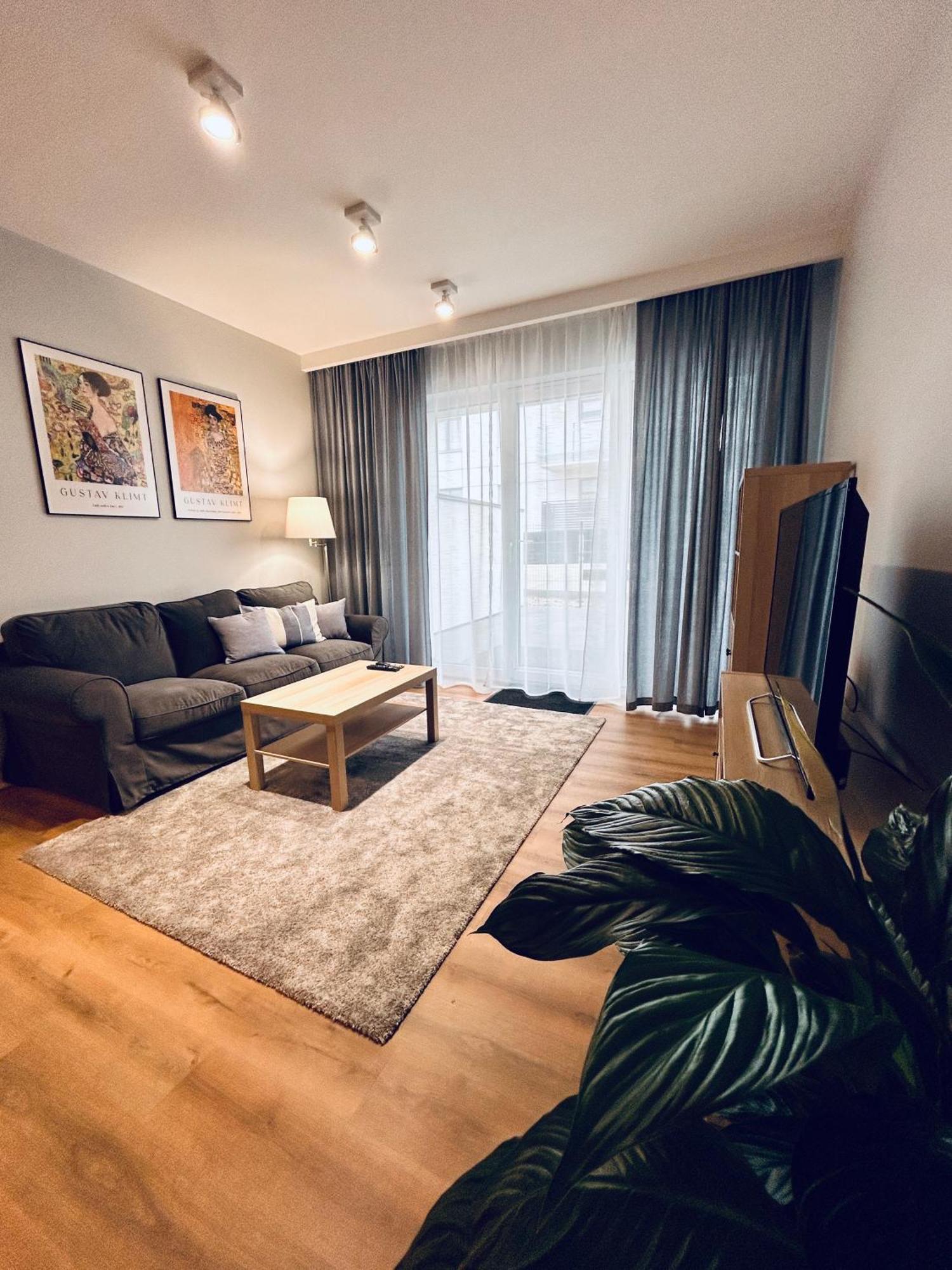 Boleslaviaapartments - Apartament Merci 4, Private Parking Free, Air Condition Boleslawiec  Dış mekan fotoğraf